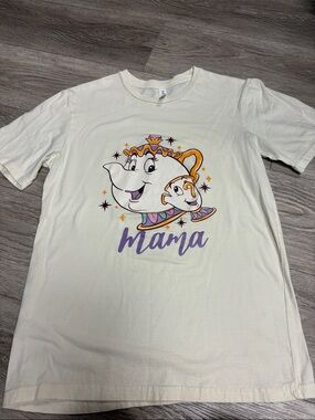 Disney 'Mama' Chip & Mrs. Potts Graphic Tee